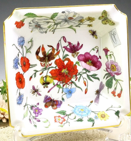 1980's vintage Gucci ceramic flower and butterflies plate, porcelain ashtray. Rare masterpieces from Gucci and BERNARDAUD LIMOGES. Accornero