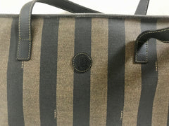 Vintage FENDI classic pecan stripe pattern large shopper tote bag with black leather handles. Daily use bag for Unisex.