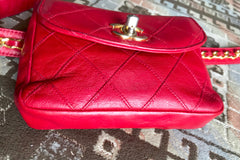 Vintage CHANEL red leather 2.55 waist purse, fanny pack, hip bag with gold CC closure and chain belt.  Belt 28”- 33”(71cm~77cm).