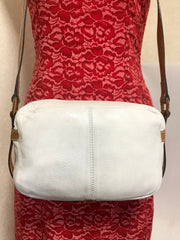 Vintage Fendi white and brown leather shoulder bag. Rare purse back in the era. 060905r2