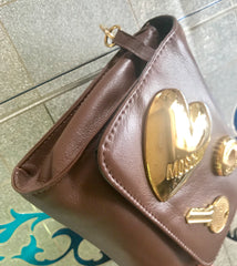 Vintage MOSCHINO brown leather purse, can be fanny bag, clutch bag with large golden heart and key motifs. So chic and mod. 060616r7