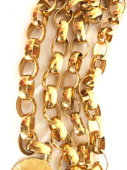 Vintage CHANEL golden chain belt with large CC motif charm. Nice and heavy, rare and gorgeous accessory. 050323re3