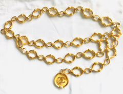 Vintage CHANEL nice and heavy thick golden chain belt with large CC motif charm. Double chain design at front. Gorgeous belt. 07610re4