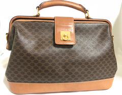 Vintage Celine brown macadam blaison doctor bag with tanned brown leather trimming. Classic unisex use bag. riri zipper. 050315r3