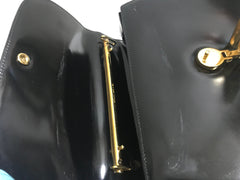Vintage MOSCHINO black patent enamel Kelly style handbag with M logo and heart motifs. Masterpiece by Redwall. 050323re4