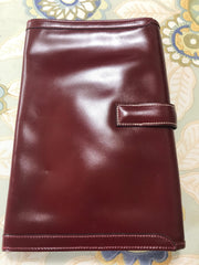 80's vintage HERMES jige, document case, dark wine, bordeaux boxcalf portfolio purse, iPad case. Classic and sophisticated style.