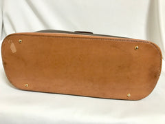 Vintage Celine brown macadam blaison doctor bag with tanned brown leather trimming. Classic unisex use bag. riri zipper. 050315r3