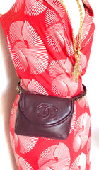 Vintage CHANEL wine fanny pack, leather belt bag with detachable chain belt and CC stitch mark on flap.  Fits 29.5" -32.6" 070502re2