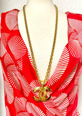 Vintage CHANEL chain necklace with a large CC mark pendant top. Gorgeous masterpiece jewelry. 050323re11