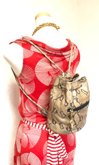 Vintage MOSCHINO by redwall snakeskin print leather mini backpack with golden M logo charm. Perfect chic and mod daily bag. 070131re1
