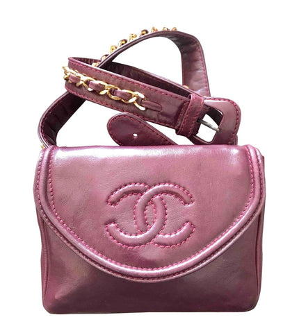 Vintage CHANEL wine fanny pack, leather belt bag with detachable chain belt and CC stitch mark on flap.  Fits 29.5" -32.6" 070502re2