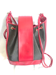 Vintage Yves Saint Laurent  red and grey hobo bucket shoulder bag with leather trimmings and golden logo plate. YSL classic purse. 050323re6