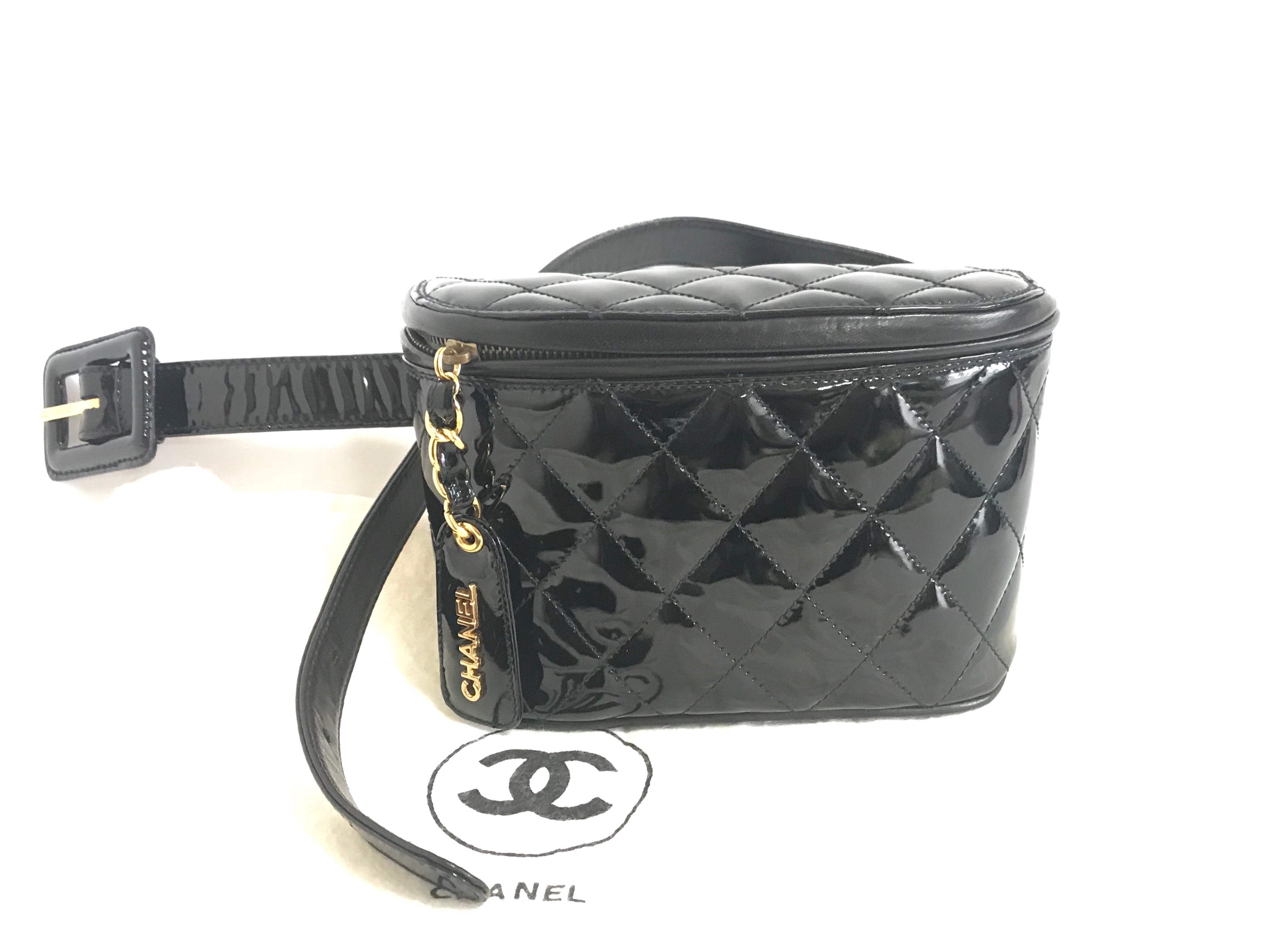1990s Vintage CHANEL Black Patent Enamel Leather Fanny Pack / Hip Bag / Party Clutch — Belt Size 28–30" — 050320r17