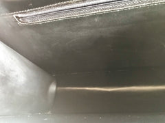 Vintage Roberta di Camerino black Kelly bag with golden R logo. Masterpiece from Roberta back in the era.