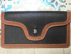 Vintage Bally black and brown wallet with B logo motif. Classic purse for unisex use. 060909r1
