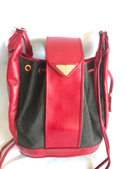 Vintage Yves Saint Laurent  red and grey hobo bucket shoulder bag with leather trimmings and golden logo plate. YSL classic purse. 050323re6