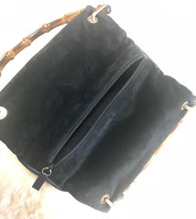W4 Vintage Gucci black suede leather handbag with bamboo handles. Classic purse from Bamboo collection.