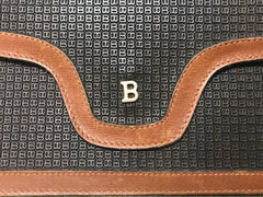 Vintage Bally black and brown wallet with B logo motif. Classic purse for unisex use. 060909r1