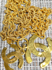 Vintage CHANEL long chain necklace with large and small CC mark pendant top. Gorgeous masterpiece jewelry. 060806k1y