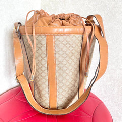 Vintage Celine round box shape hobo bucket shoulder purse in classic brown macadam blaison pattern with leather strap. 050111an1