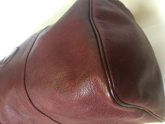 80's Vintage Longchamp rare dark wine leather duffle bag, mini travel purse. Classic bag for unisex use.