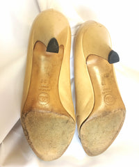 Vintage CHANEL beige and black leather shoes, classic pumps. EU 36, US5.5. small size. 050320r20